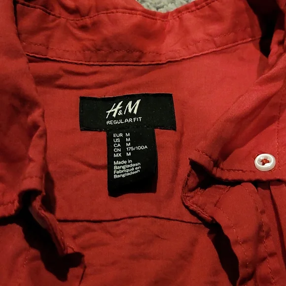 Red Short Sleeve - Picture 2 of 5